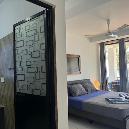 Turtle Beach House Batigama Esterno foto